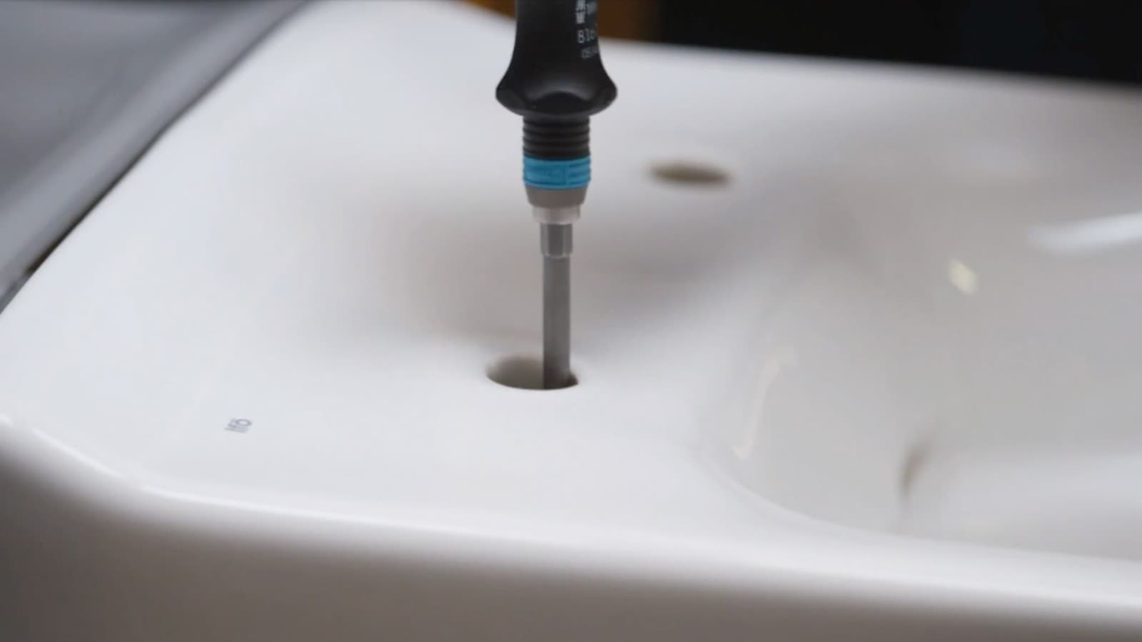 Ifo WC-poti kinnitus Ifo WC-poti kinnitus